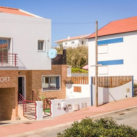 The Port Beach House Praia da Lourinhã Extérieur photo